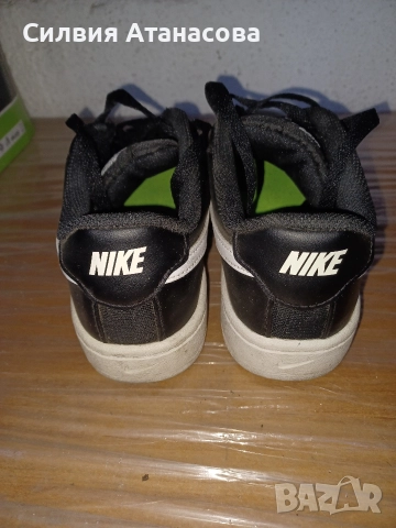 Сникърси Nike , снимка 3 - Маратонки - 52968315