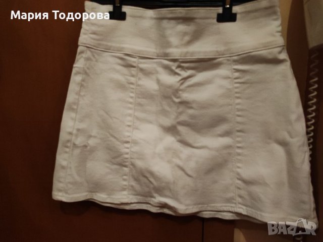 Оригинална дънкова пола Mango, снимка 4 - Поли - 37839897