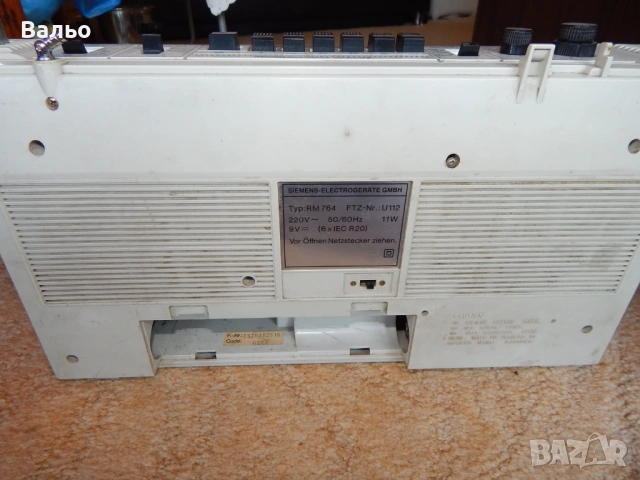 Радиокасетофон siemens club 764, снимка 4 - Радиокасетофони, транзистори - 53108954