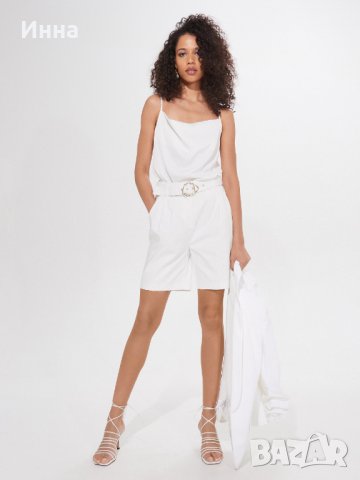 Бели къси панталонки XS/34 бермуди басти ръб висока талия колан MOHITO , снимка 1 - Къси панталони и бермуди - 37199138