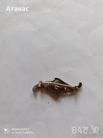 Старинна позлатена брошка, снимка 2 - Колиета, медальони, синджири - 30568910
