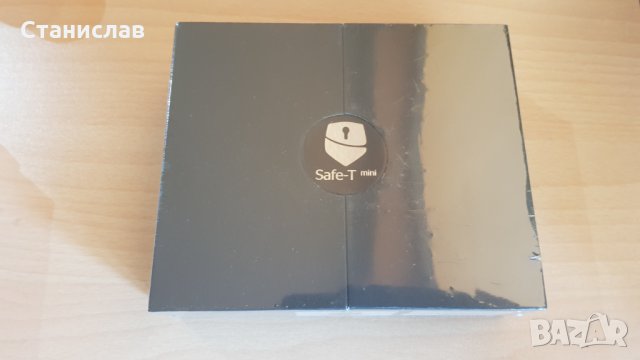 Хардуерен крипто портфейл ARCHOS Safe-T mini - НЕРАЗПЕЧАТАН!, снимка 1