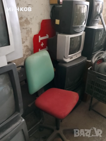 Монитори Рутери Компютри Стари Телевизори, снимка 4 - Други - 52887288