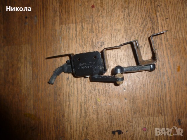 Заден кантар за ксенони Голф 5, снимка 2 - Части - 40370383