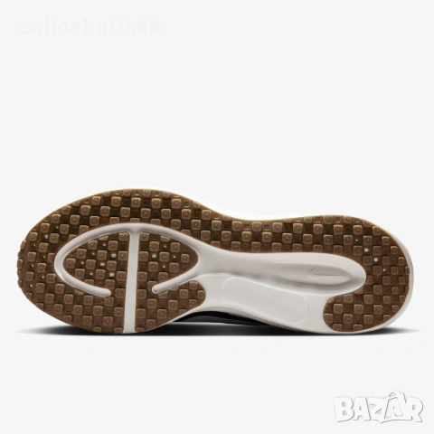 Nike Revolution 8 , снимка 4 - Маратонки - 54235247