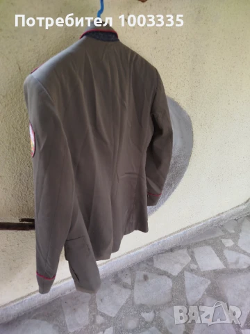 Военна униформа -куртка , снимка 2 - Антикварни и старинни предмети - 51250005