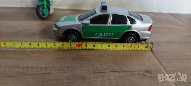 Продавам колекция полицейски кола мотор джип, снимка 11 - Колекции - 40167265