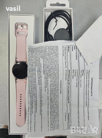 Samsung Galaxy Watch FE Pink Gold – Гаранция, като нов, снимка 3 - Смарт гривни - 53941627
