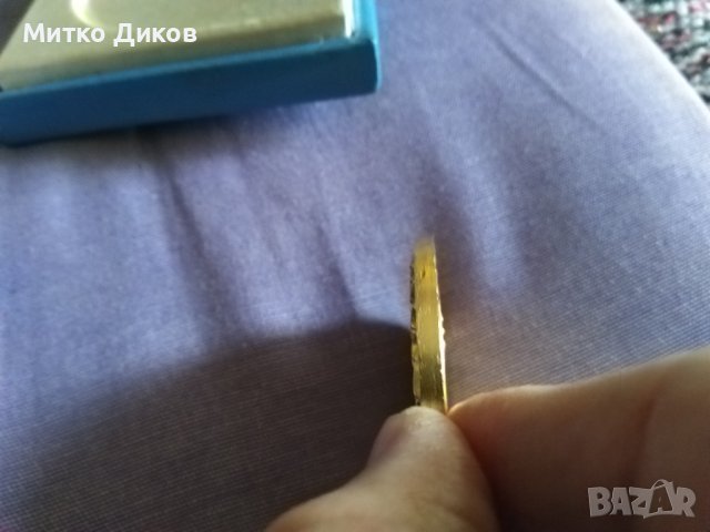 Почетни плакети в кутия от първи 1979 и втори 1988г. космически полети фи 53 и фи 38мм, снимка 5 - Нумизматика и бонистика - 42505794