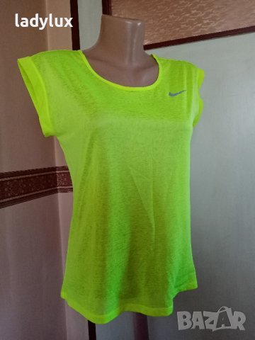 NIKE Dri-Fit, Оригинална, Размер S. Код 1837, снимка 4 - Тениски - 37261451