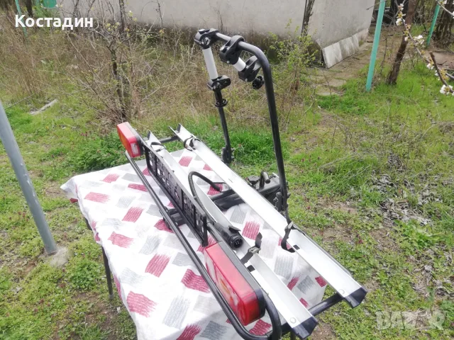 Багажник за 2 колела за теглич Uebler fahrradtrager, снимка 3 - Аксесоари и консумативи - 55922741