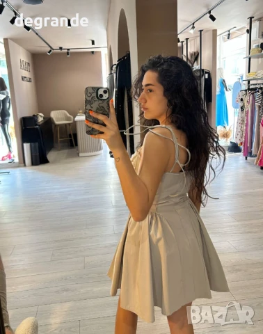 Кафява дамска Рокля💐 Размери Хс С М Цена 49 лева🏷️, снимка 2 - Рокли - 51328364