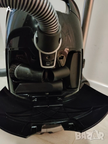 Прахосмукачка Миеле/Miele , снимка 4 - Прахосмукачки - 52983920