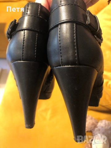 Guess Дамски черни кожени боти, снимка 4 - Дамски боти - 30873445