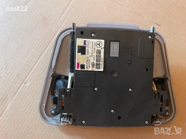 Плафон A 203 820 1001 Mercedes C200 2. W203 -40лв, снимка 3 - Части - 51384955