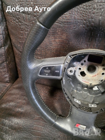 Продаваме S - Line волан за Audi A4 B8 , снимка 3 - Части - 54022824