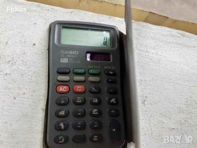 Стар електронен калкулатор Casio, снимка 1 - Антикварни и старинни предмети - 36926655