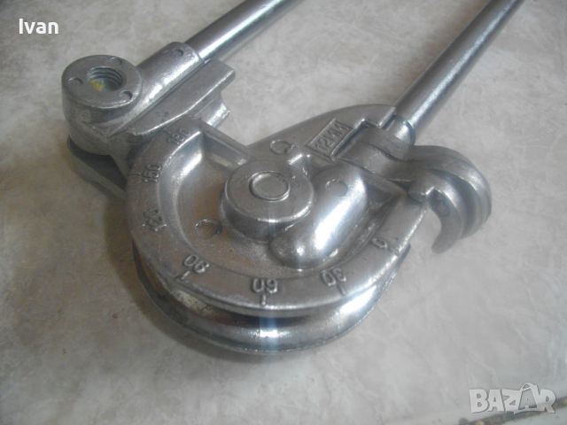 Нов Немски Ръчен Тръбогиб 12мм-Уред Огъване Меки/Полутвърди Тръби до ф12мм-0-180 Градуса/Радиус 30мм, снимка 4 - Други инструменти - 44819737