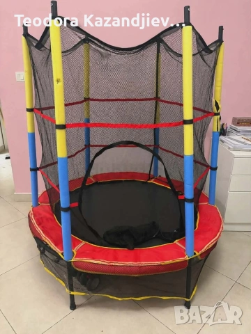 Батут 4,5ft 140см с вътрешна мрежа - червен, снимка 2 - Други - 54348388