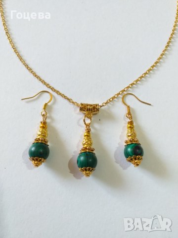 Разкошен комплект бижута с красивите камъни Малахит и богати орнаменти в цвят злато , снимка 2 - Бижутерийни комплекти - 37587680