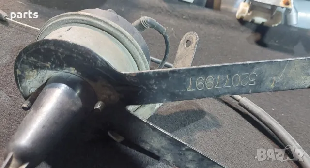 Актуатор - Темпомат Jeep Гранд Чероки ZG 5.2
- 52077997, снимка 3 - Части - 48684184