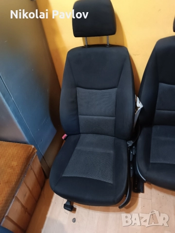 Салон за БМВ Е 91 комби Таван подлакътник , снимка 4 - Части - 51666863