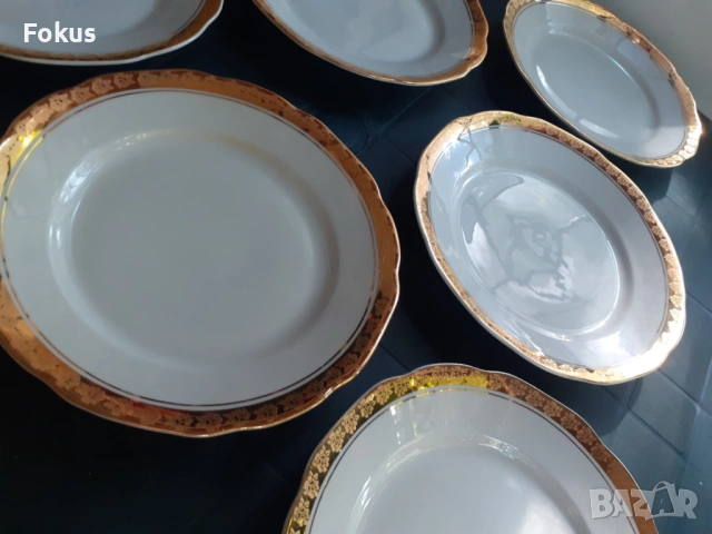 Български порцелан Китка Нови Пазар чинии 6 бр позлата, снимка 3 - Антикварни и старинни предмети - 53295040
