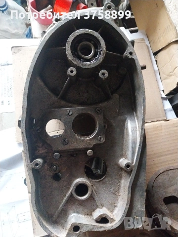 различни части останали от двигатели за иже възход и татран., снимка 16 - Части - 54069111