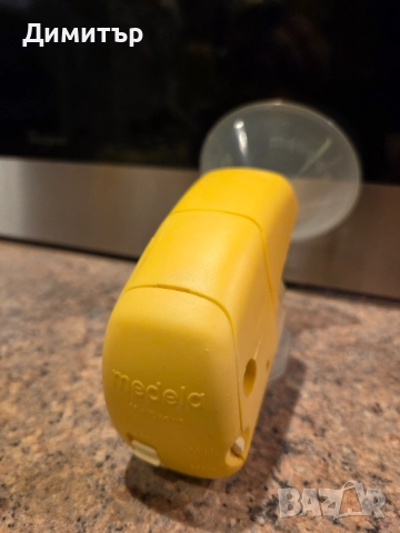 Електрическа помпа за кърма Medela със скорости, снимка 3 - Помпи за кърма - 52998527