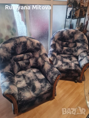 Продавам комплект диван и две кресла, снимка 2 - Дивани и мека мебел - 52578409