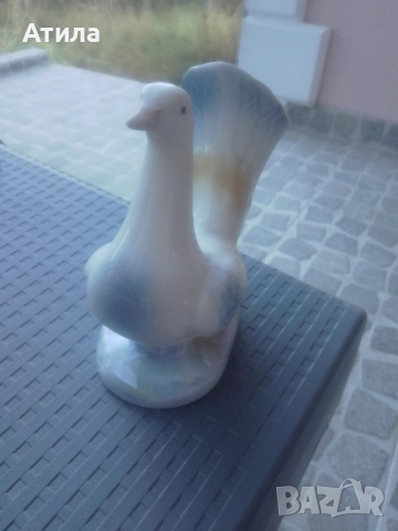 порцеланов гълъб , снимка 4 - Статуетки - 51475666