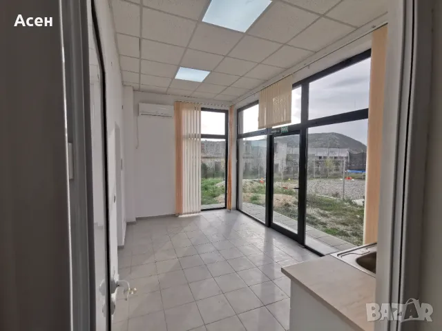 Дава под наем помещение Крумовград, снимка 6 - Магазини - 35813510