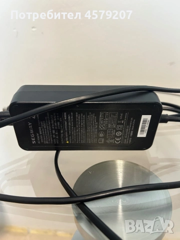 Зарядно за електрическа тротинетка, снимка 2 - Друга електроника - 53962252