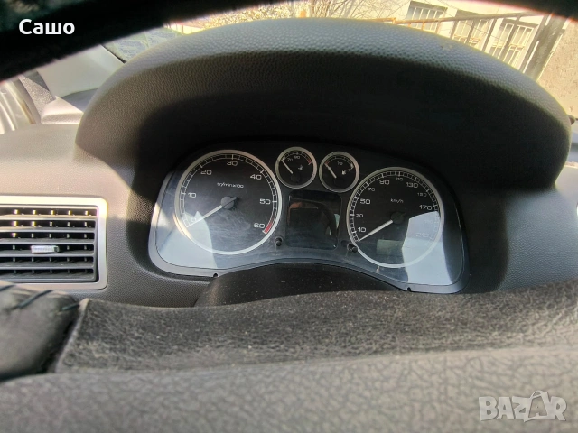 Пежо 307 SW 2000 d, снимка 10 - Автомобили и джипове - 54026182