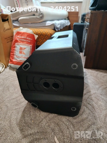 Активна тонколона Mackie 