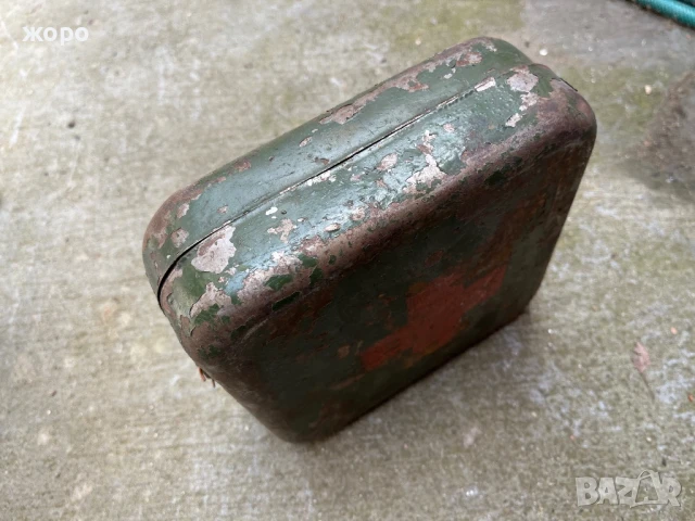 Ретро авто аптечка , снимка 4 - Аксесоари и консумативи - 50626635