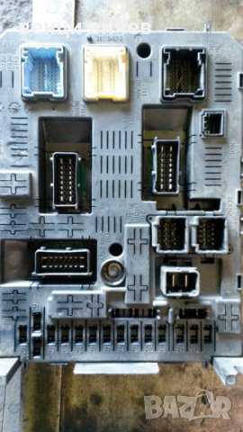 BSI модул 96 640 588 8001 за Пежо-407