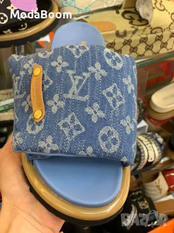Louis Vuitton дамски чехли , снимка 3 - Чехли - 48565833