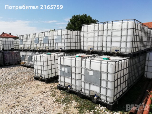 Бидони подходящи за превоз на течности Цистерни на палети с метален обков