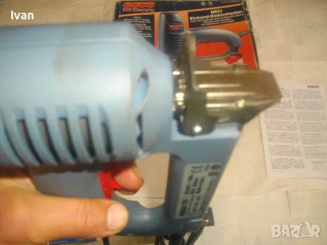 НОВ ИТАЛИАНСКИ ОРИГИНАЛЕН ПРОФЕСИОНАЛЕН ЕЛЕКТРИЧЕСКИ ТАКЕР КОМБИНИРАН СКОБИ ПИРОНИ 8-20мм ESCO, снимка 17 - Други инструменти - 49292841