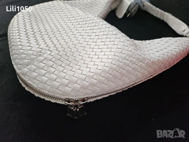 ЧАНТА GUESS  - НОВА , снимка 4 - Чанти - 47834345