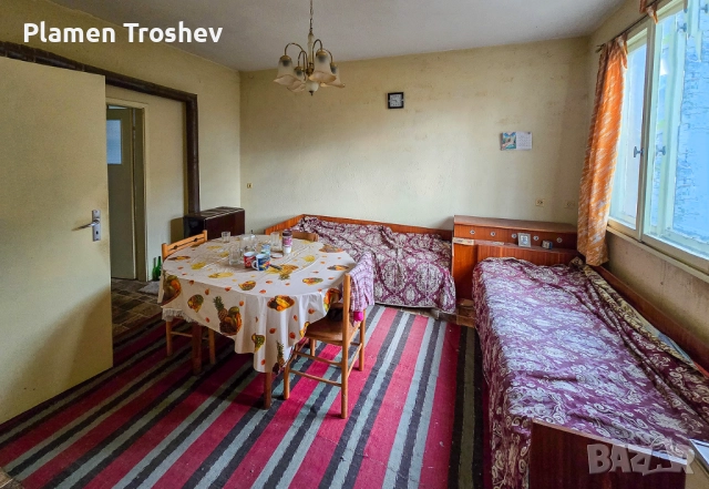 Продава къща с двор в с.Енина, Казанлък, снимка 5 - Къщи - 52567627