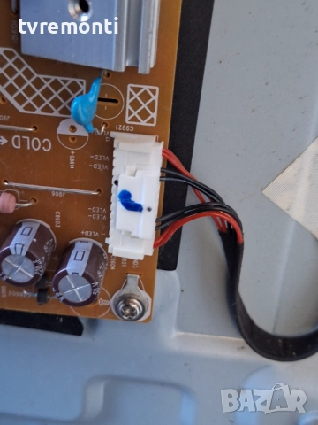 подсветка, от дисплей TPT400LA-HN02.S REV:S801C от телевизор PHILIPS Модел 40PFH4101/12, снимка 2 - Части и Платки - 52272354