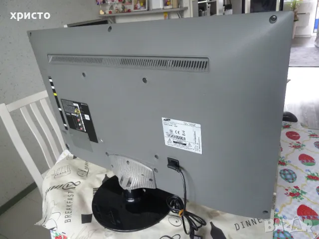 телевизор Samsung 32 инча, снимка 3 - Телевизори - 50007477