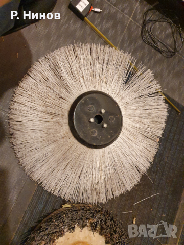 четка кръгла 42 см полиамидно влакно за фино чистене и полиране на метали, снимка 1