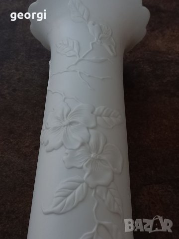 Kaiser порцеланова ваза M.Frey, снимка 2 - Вази - 38558067