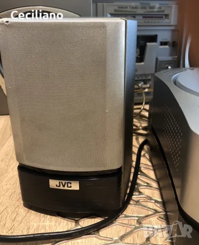 Hi-Fi система JVC CA-FSX1 с оригиналните колони!, снимка 2 - Радиокасетофони, транзистори - 55783457