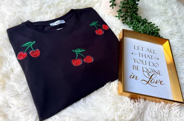 Памучни дамски тениски с череши, снимка 2 - Тениски - 50394656