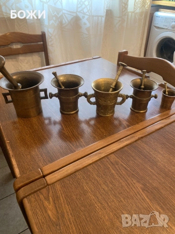 Колекция от стари бронзови хаванчета с чукчета 