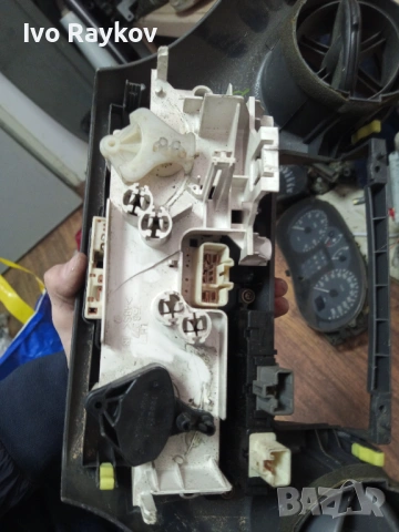Централна конзола,климатик за TOYOTA Yaris 2 generation (2005-2012) , 86110-0D040 14659, снимка 7 - Части - 46980092